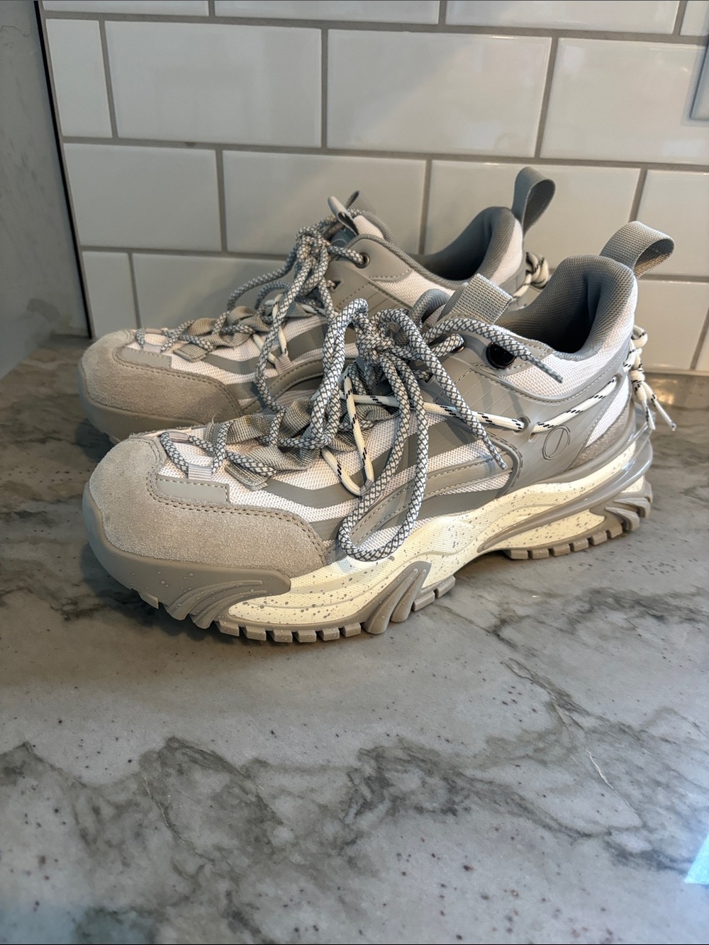 Javi Dominance Chunky Trail-Inspired Sneakers - Light Gray size 10